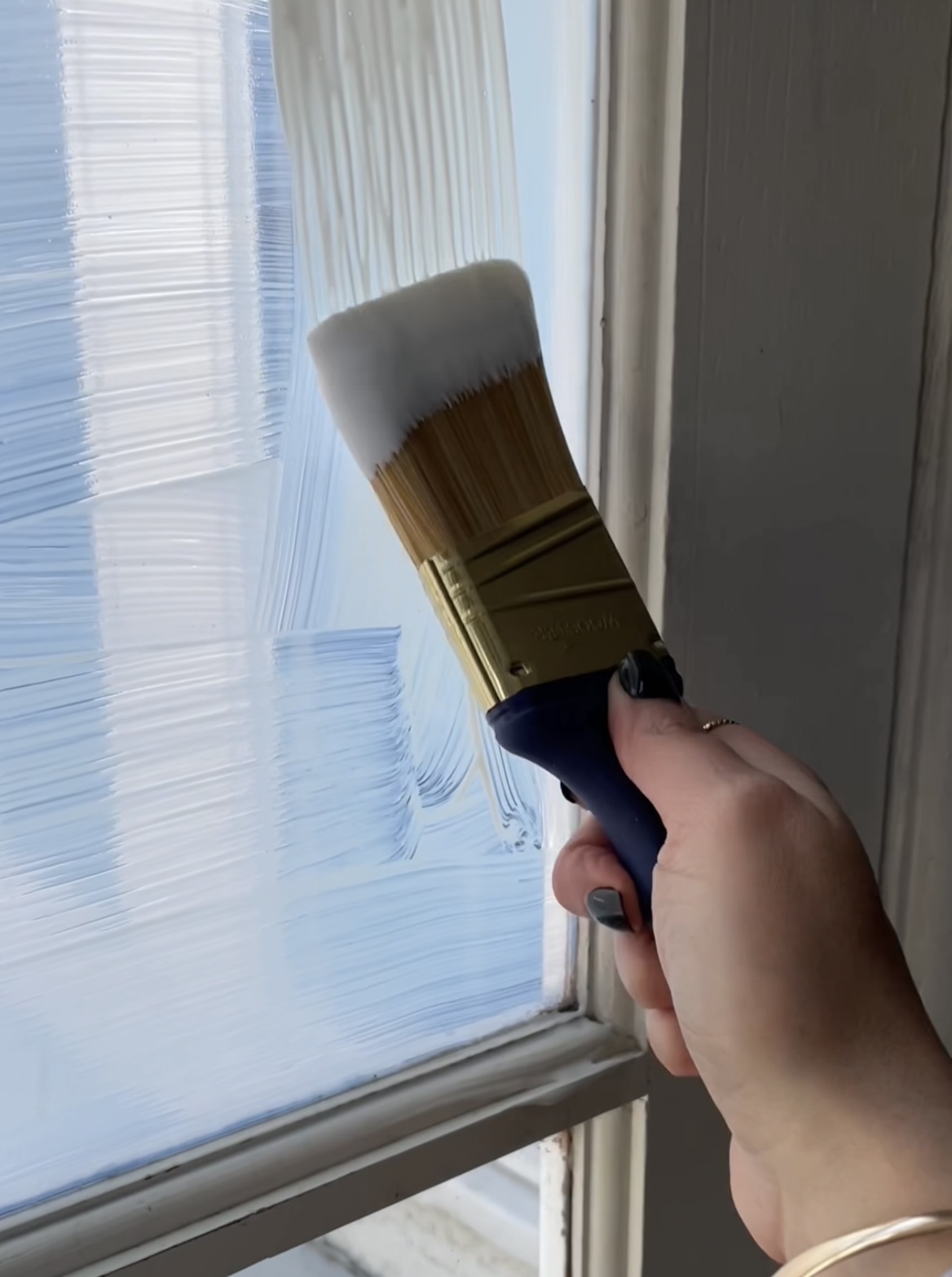 Best Hack/Tip For Painting Windows & Doors, mask and peel on window